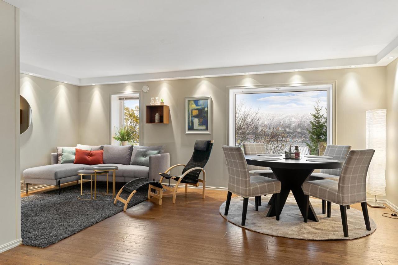 Cozy Elegant 2Bedroom Apt W/Parking And Nice View Tromsø Buitenkant foto